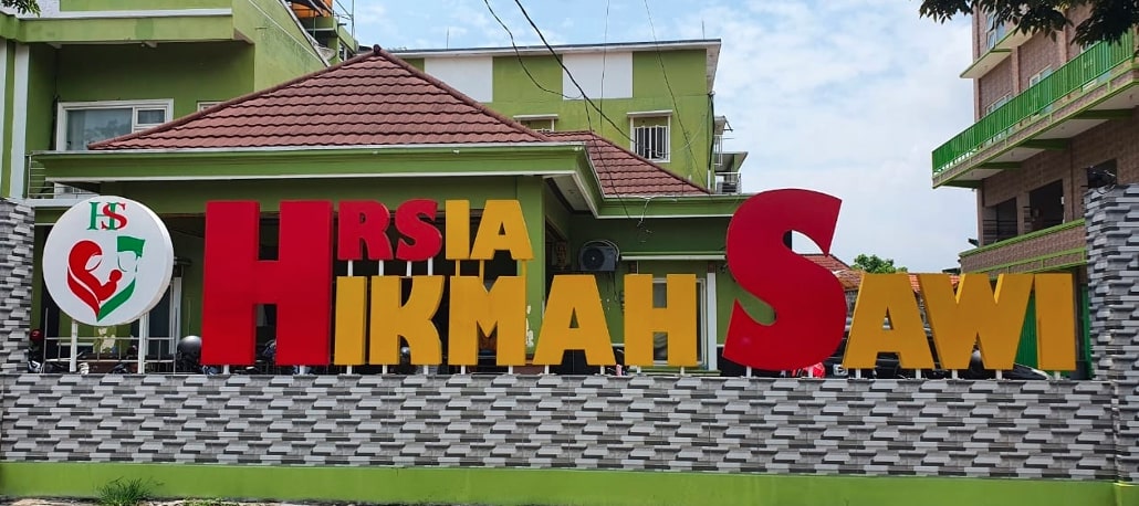 foto_depan_RSIA_HIKMAH_SAWI.jpg